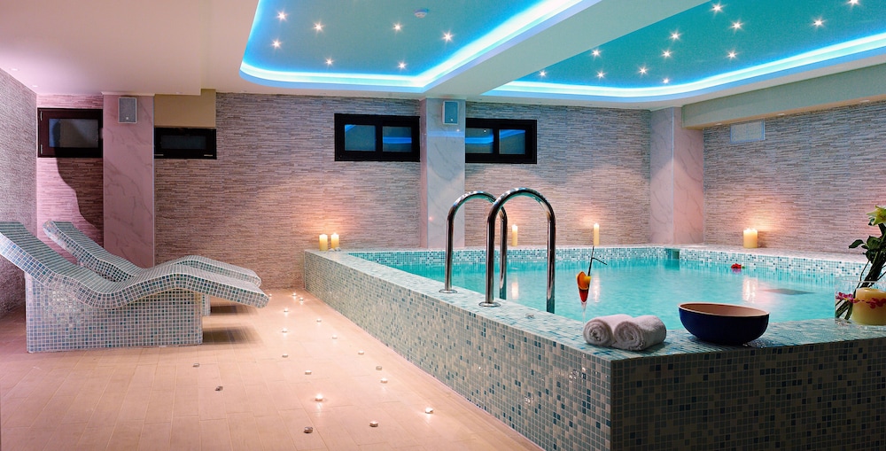 Sivota Diamond Resort & Spa 25/50