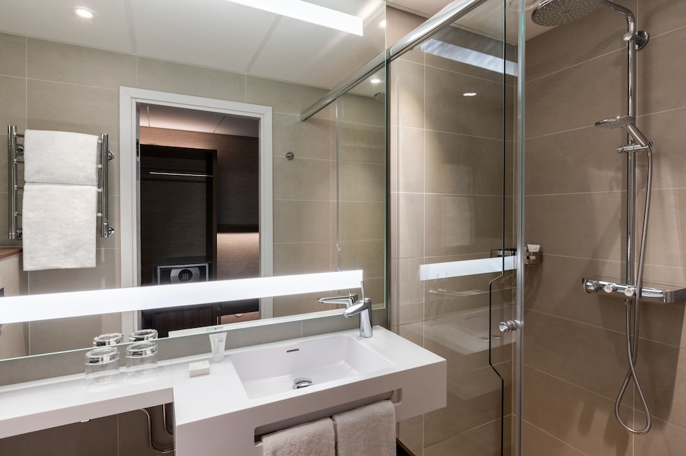AC Hotel by Marriott Stockholm Ulriksdal 15/40