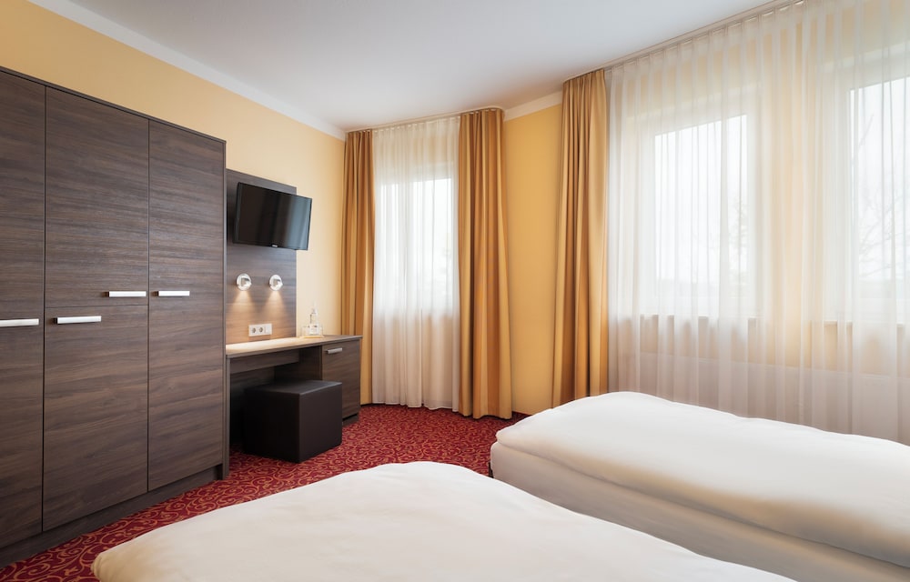ates Hotel Lampertheim 9/21