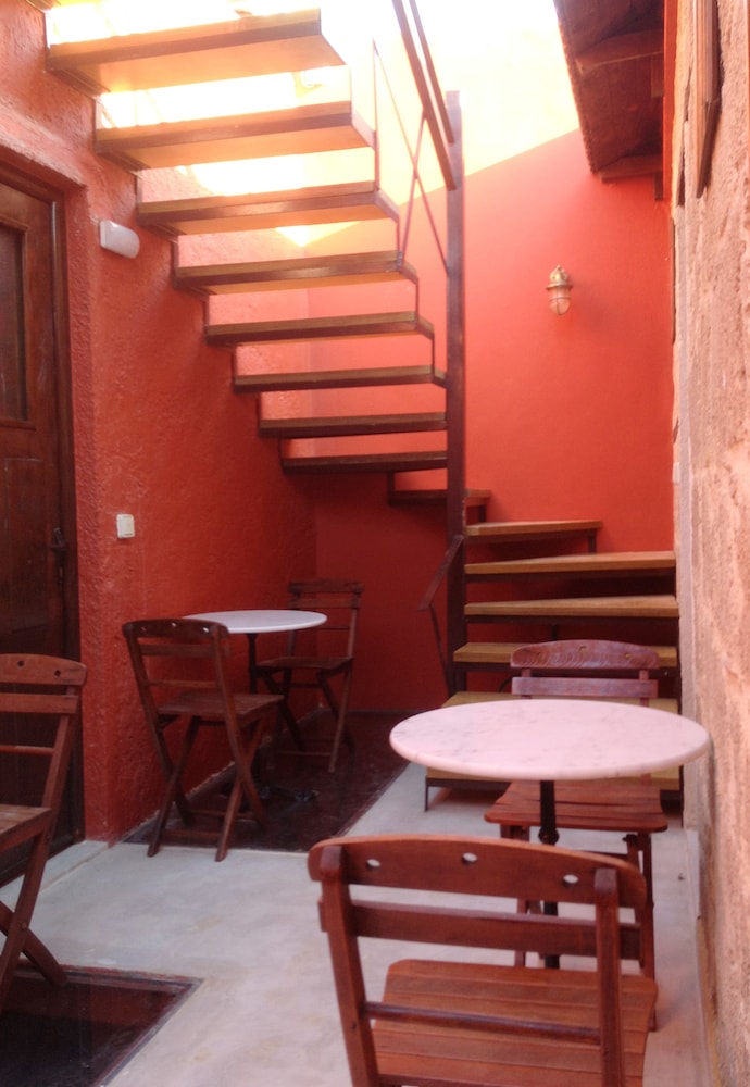 Auberge 32 27/38