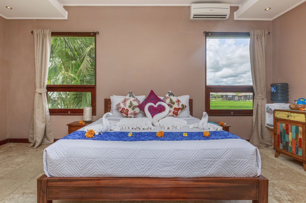 Solo Villas And Retreat 28/74