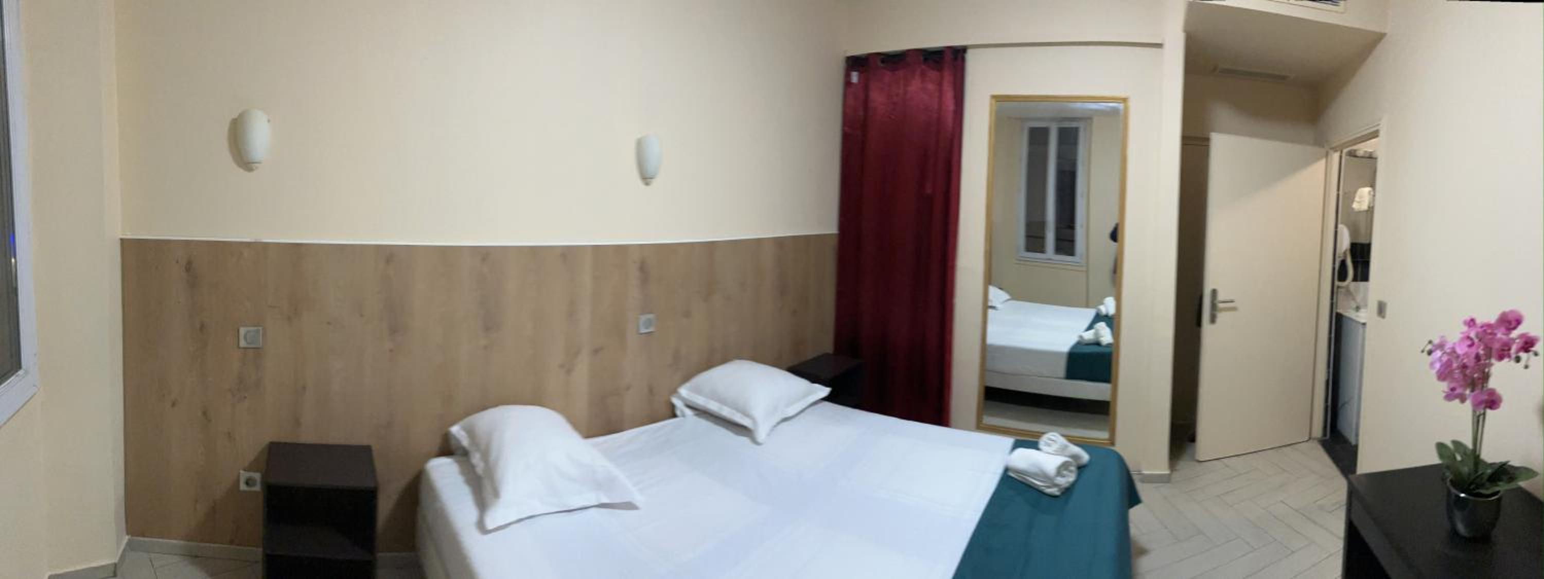 Artbeach Hotel 8/37