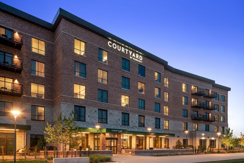 Courtyard by Marriott Houston Northeast photo3