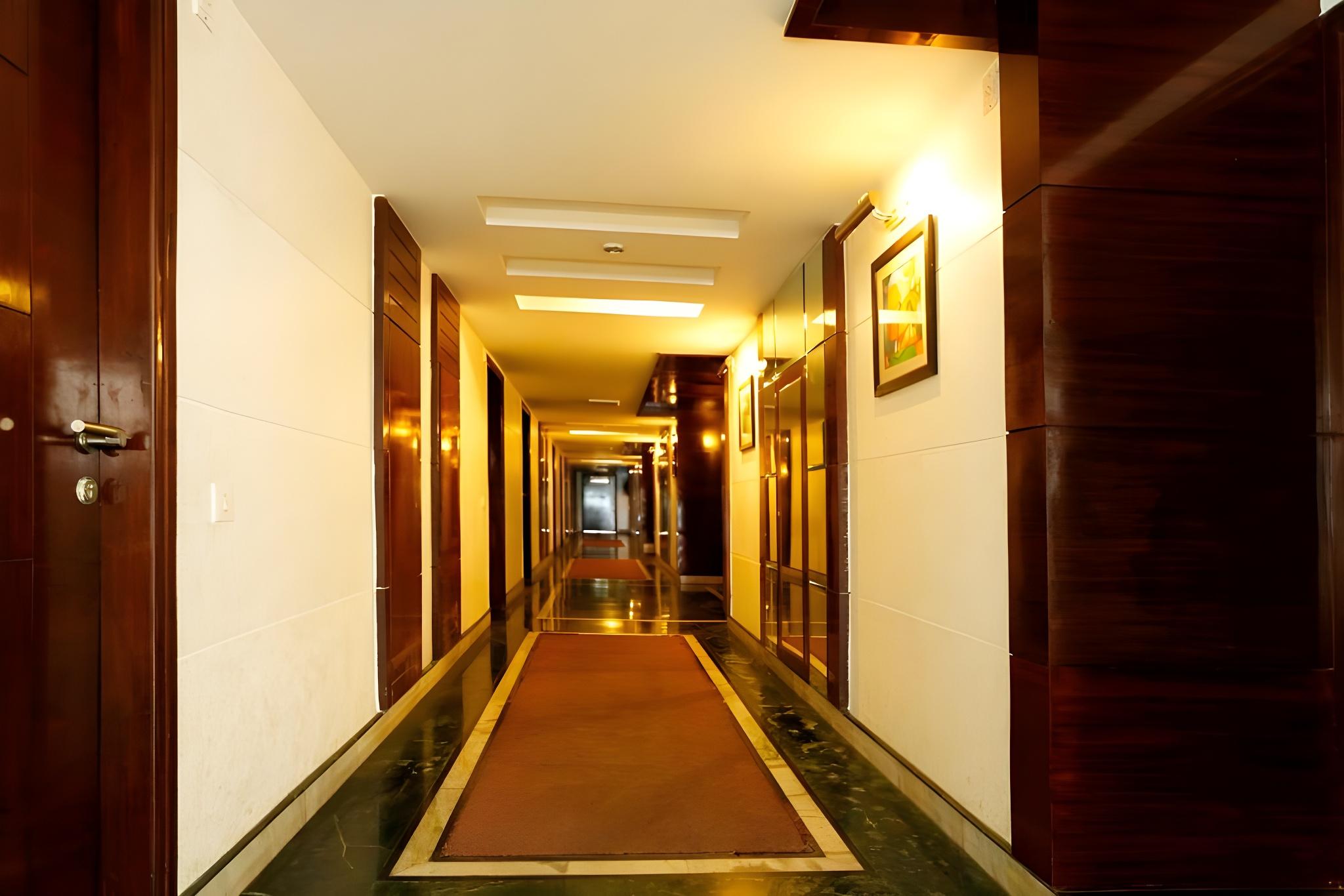 Hotel Sobti Continental 18/29