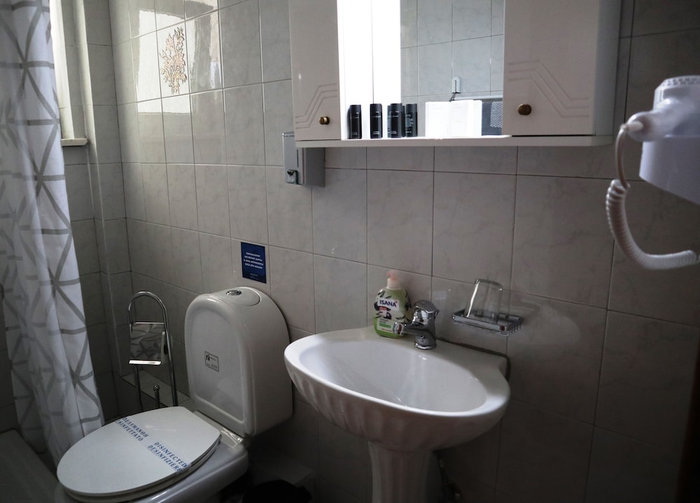 Delphin Rooms Sivota 48/50