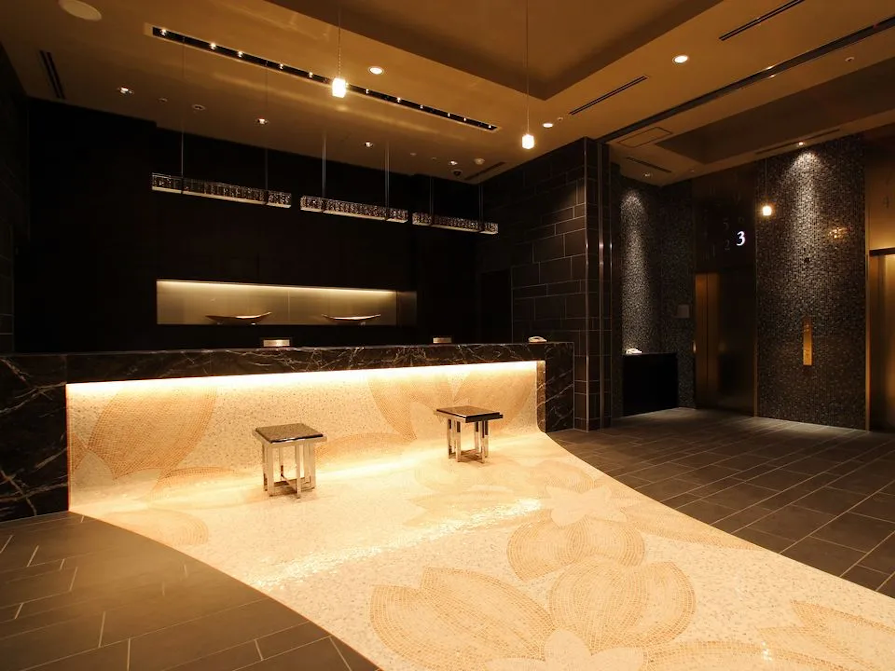 Hotel Monterey Hanzomon 3/22