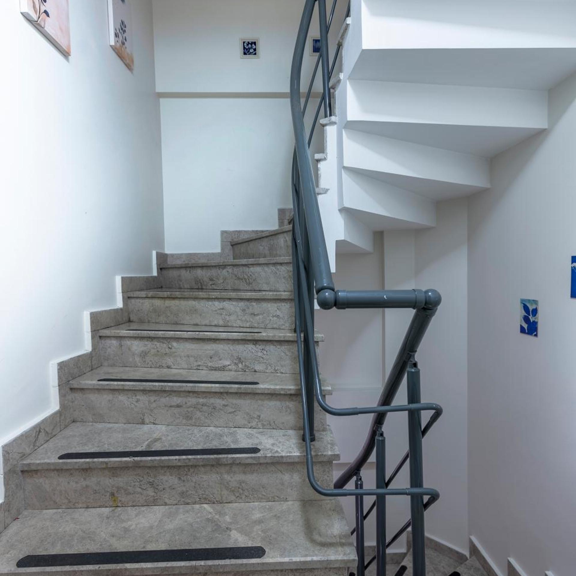 Stanpoli Hotel 27/55