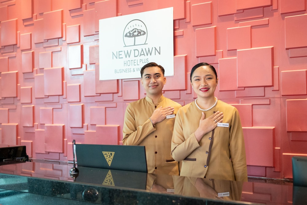 New Dawn Hotel Plus 7/79
