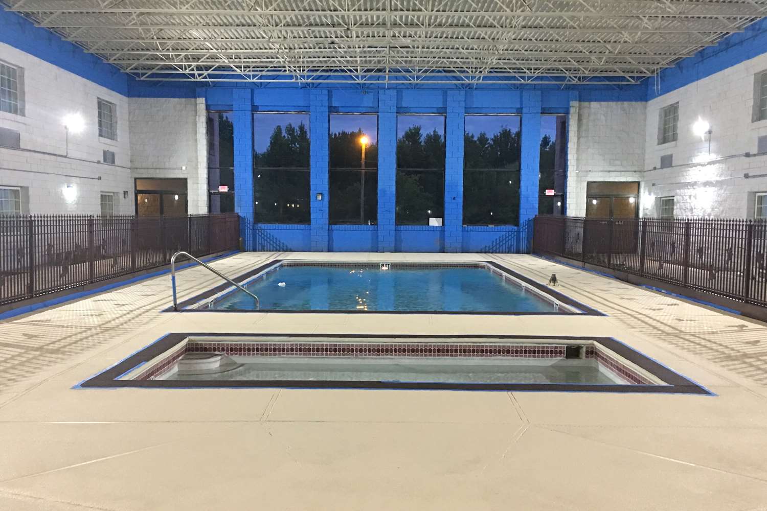 Quality Inn & Suites Paragould 10/19