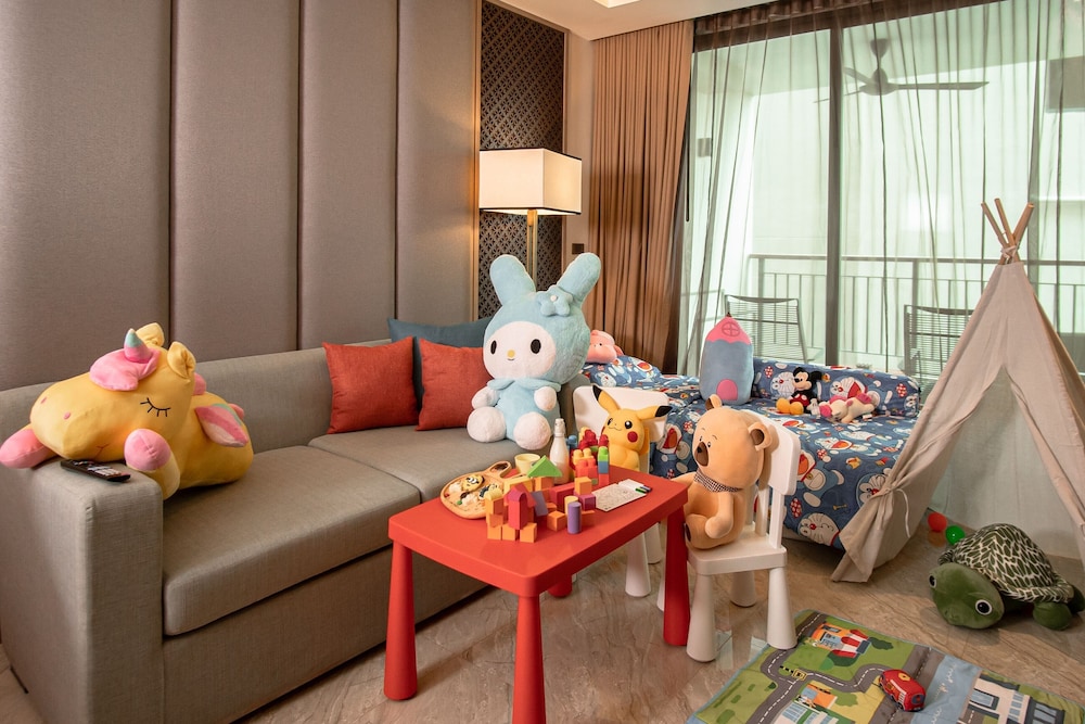 Skyview Resort Phuket 66/78