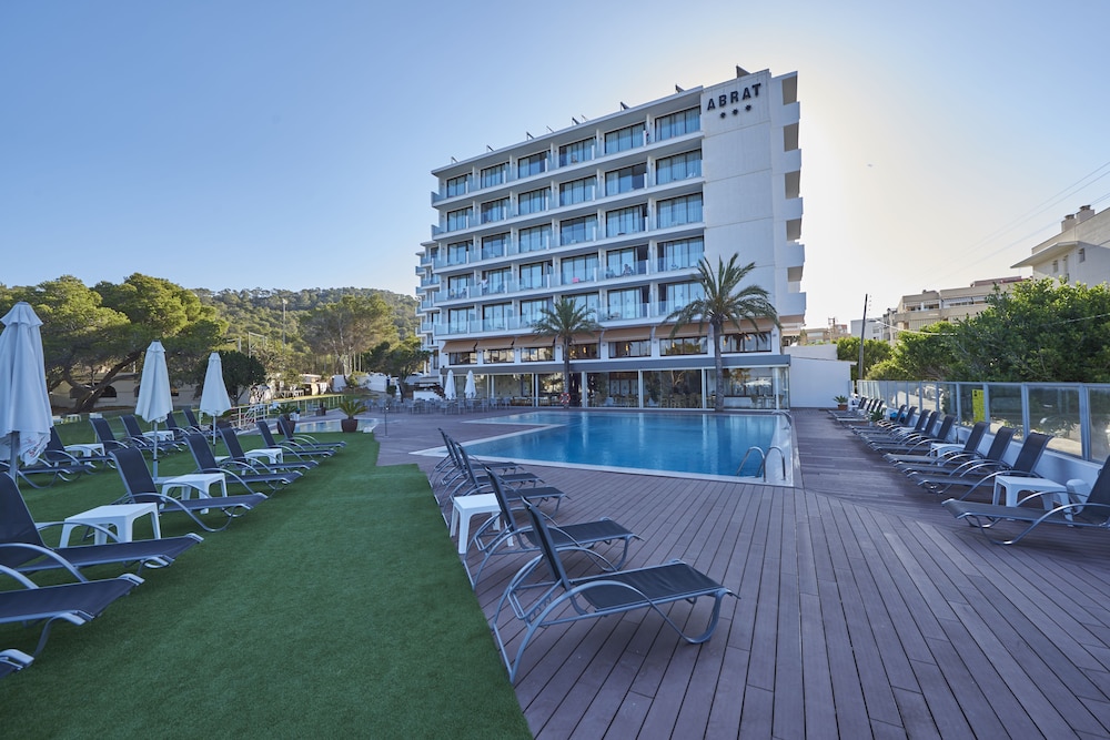 Abrat Hotel 2/64