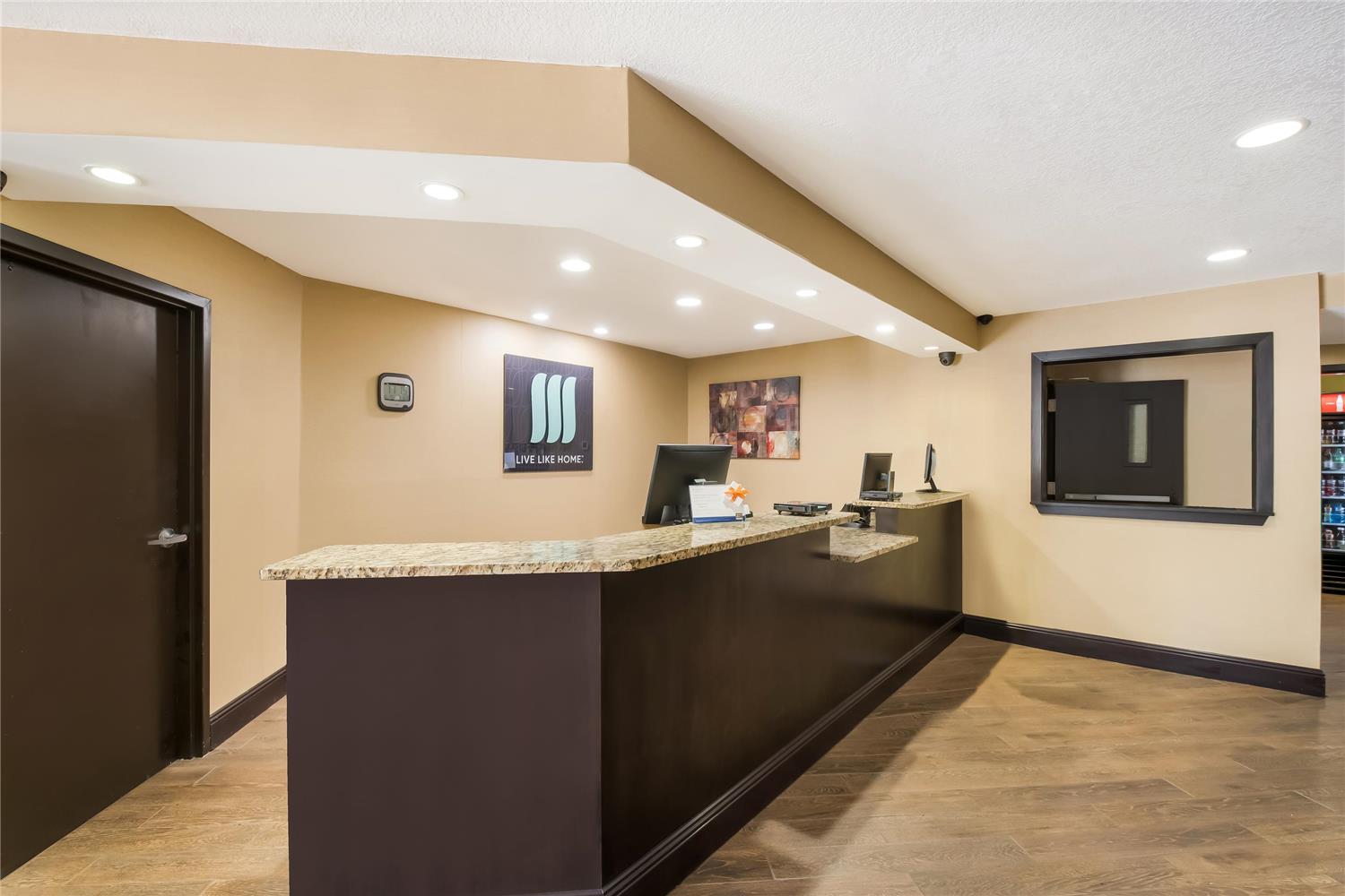 MainStay Suites Chattanooga Hamilton Place 10/26