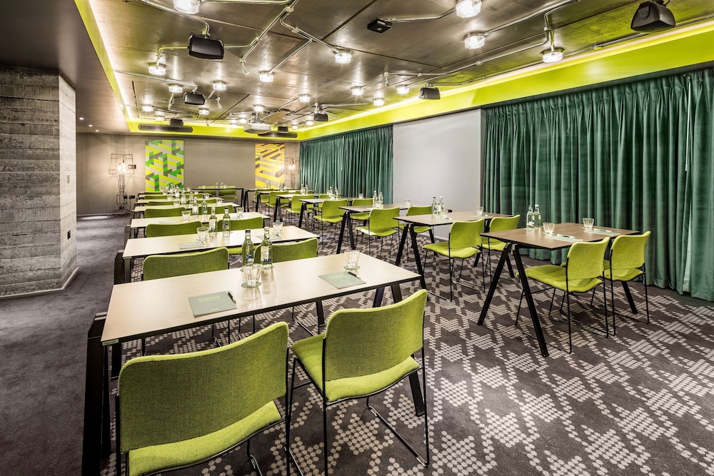Hotel Nhow London 35/50