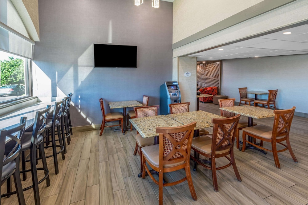 Baymont by Wyndham McAllen 55/60