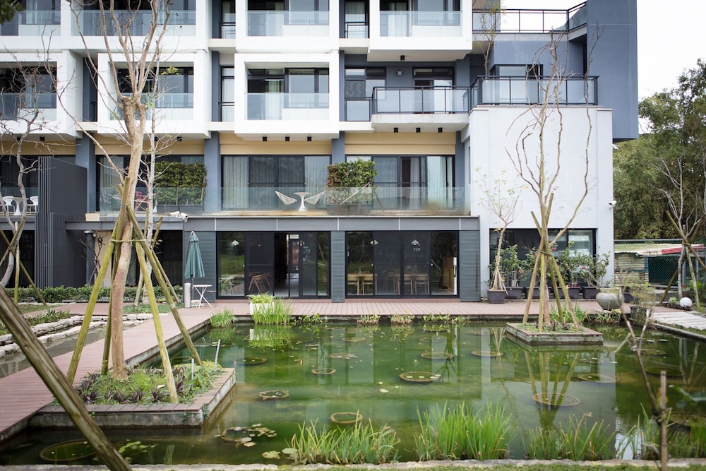 Onsense Villa 3/61