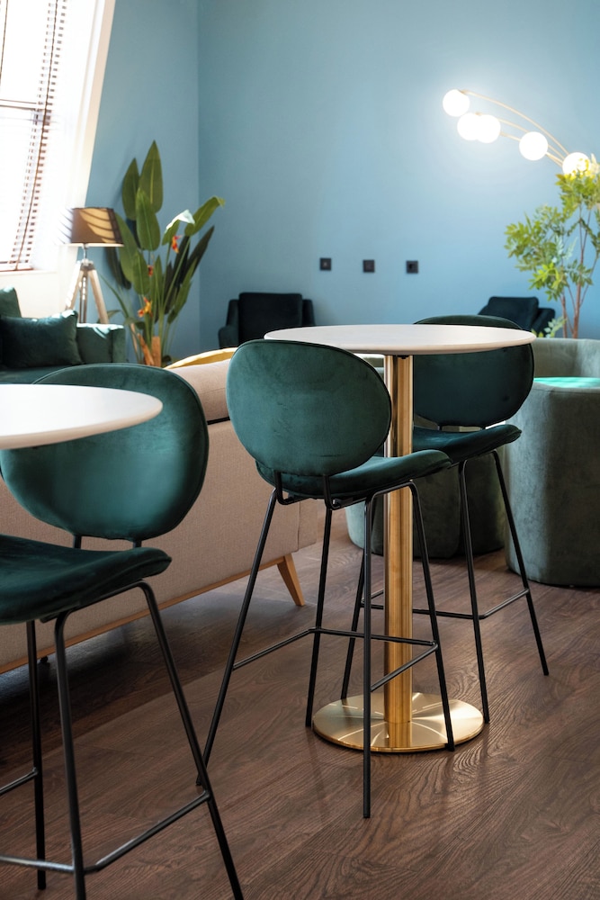 Ibis Coimbra Centro 37/68