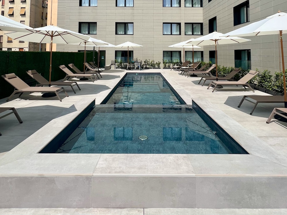 Novotel Parma Centro 73/74