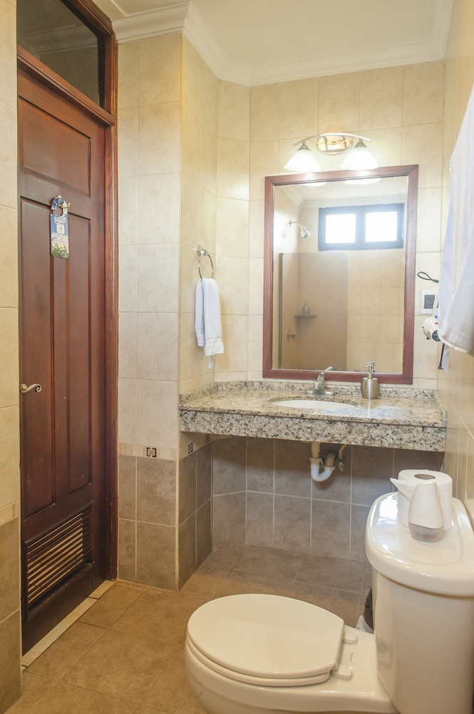 غرفة قياسية بسرير مزدوج، El Almirante Hotel 4/4