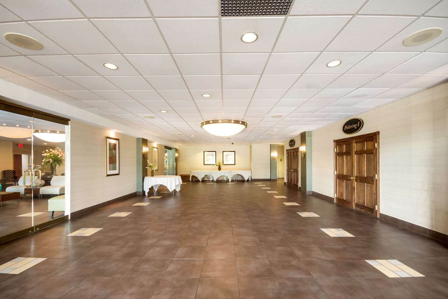 Exton Hotel And Conference Center 12/39