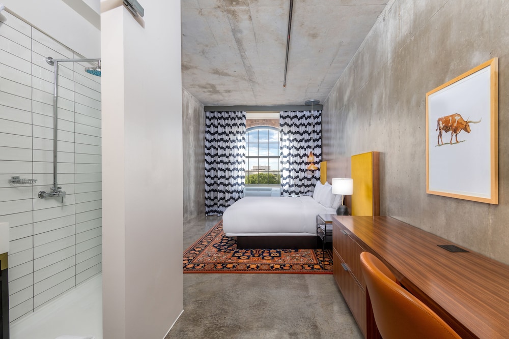 NYLO Las Colinas Hotel, Tapestry Collection by Hilton 18/61