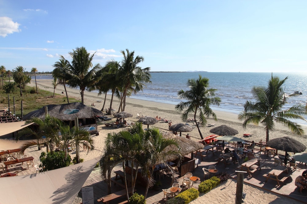 Smugglers Cove Beach Resort and Hotel 45/50