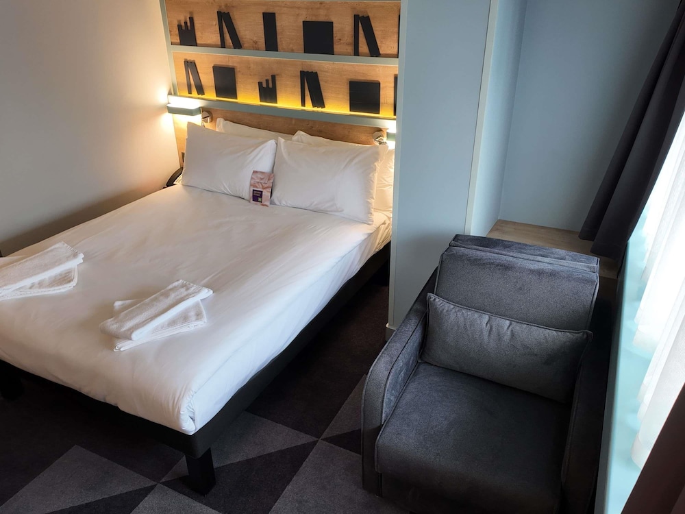 ibis Styles Ankara 6/48