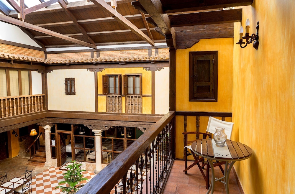 La Casa Del Rector Hotel 7/50