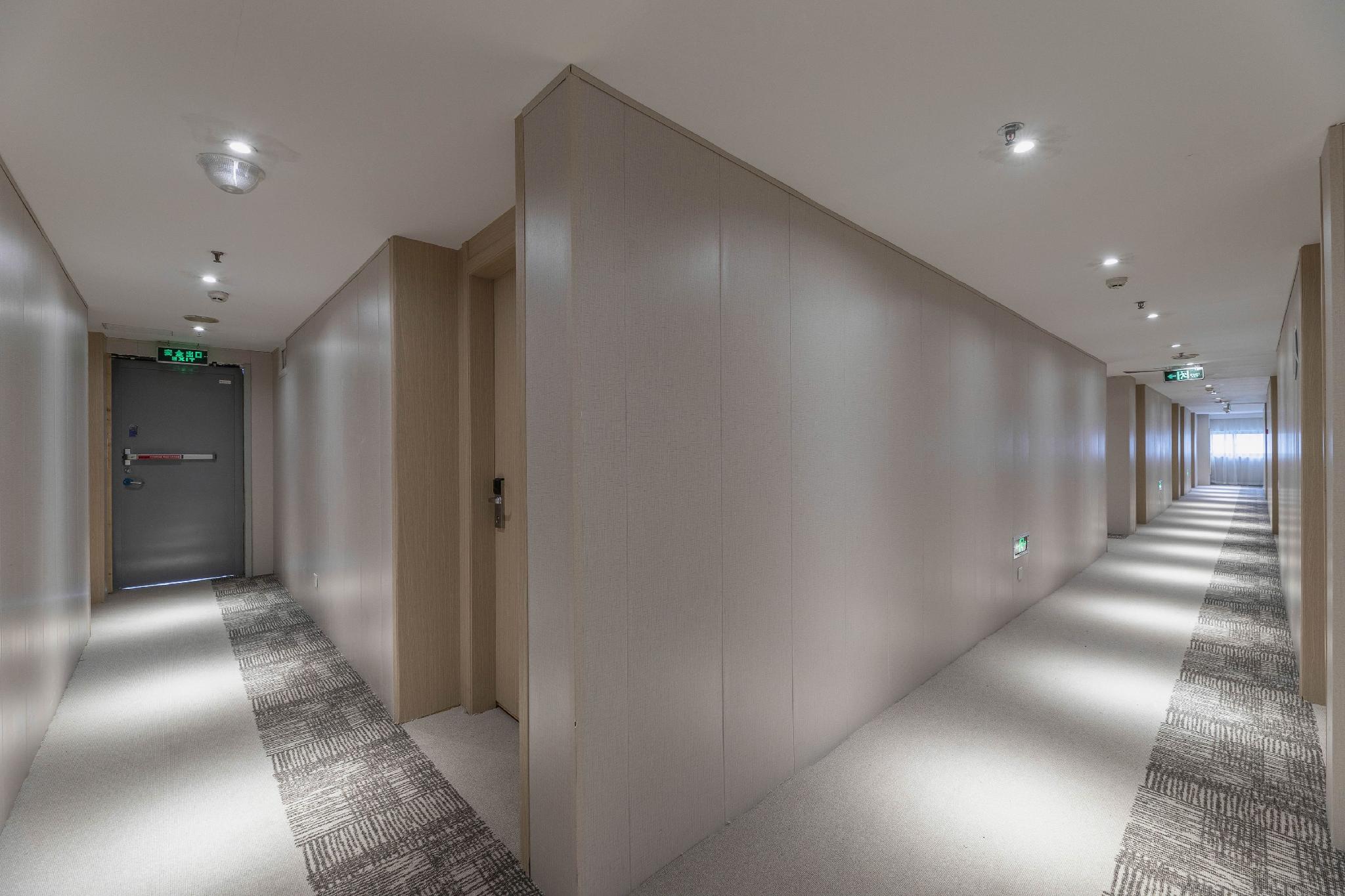 Home Inn Ningbo Tianyi Plaza Center 39/51