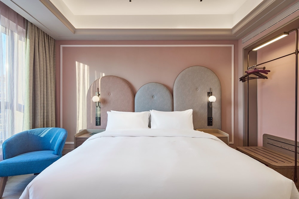 Mercure Yiwu International Trade City 17/32