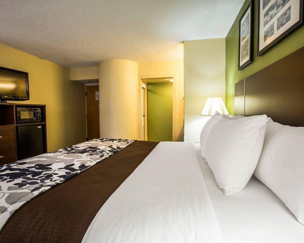 Sleep Inn Asheville - Biltmore West 8/41