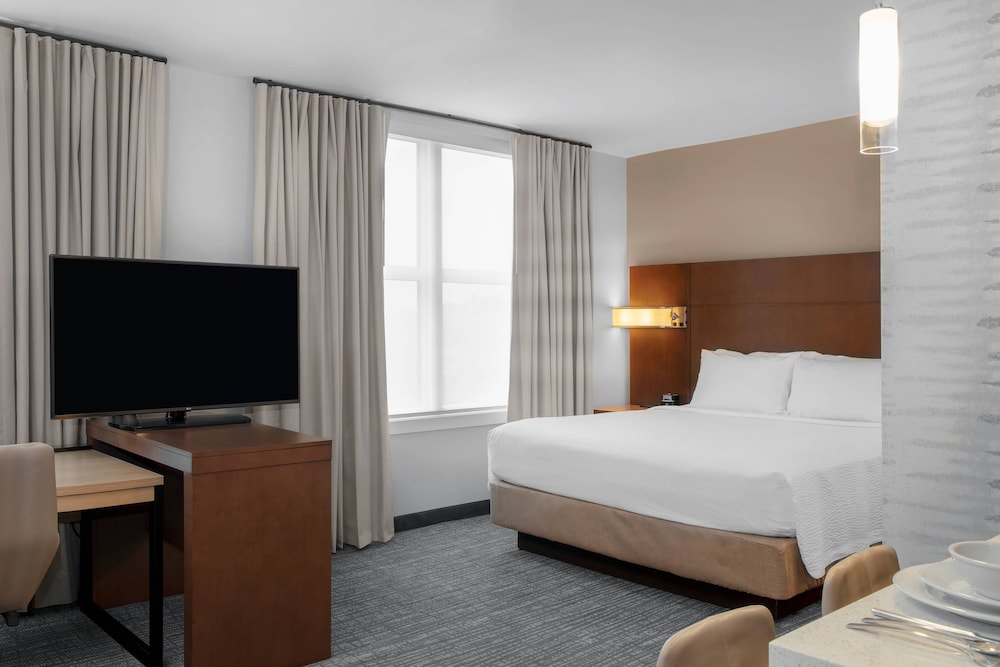 Residence Inn By Marriott Norwalk 15/47