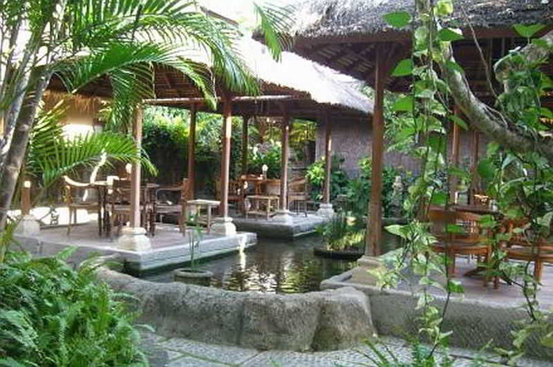 Hotel Puri Bambu 35/39