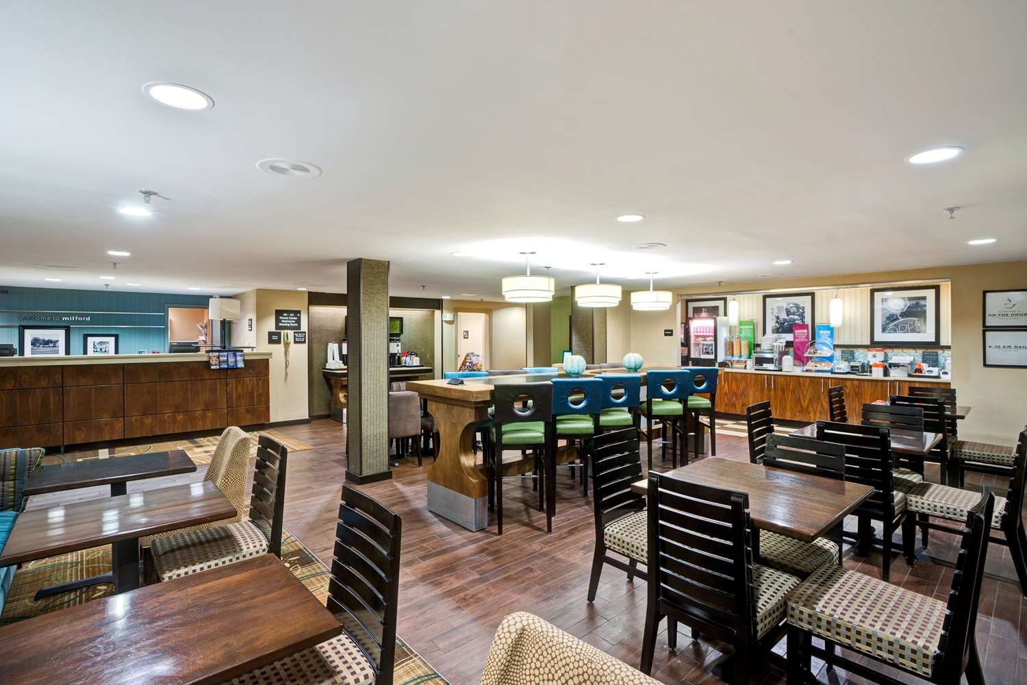restaurant cafeteria