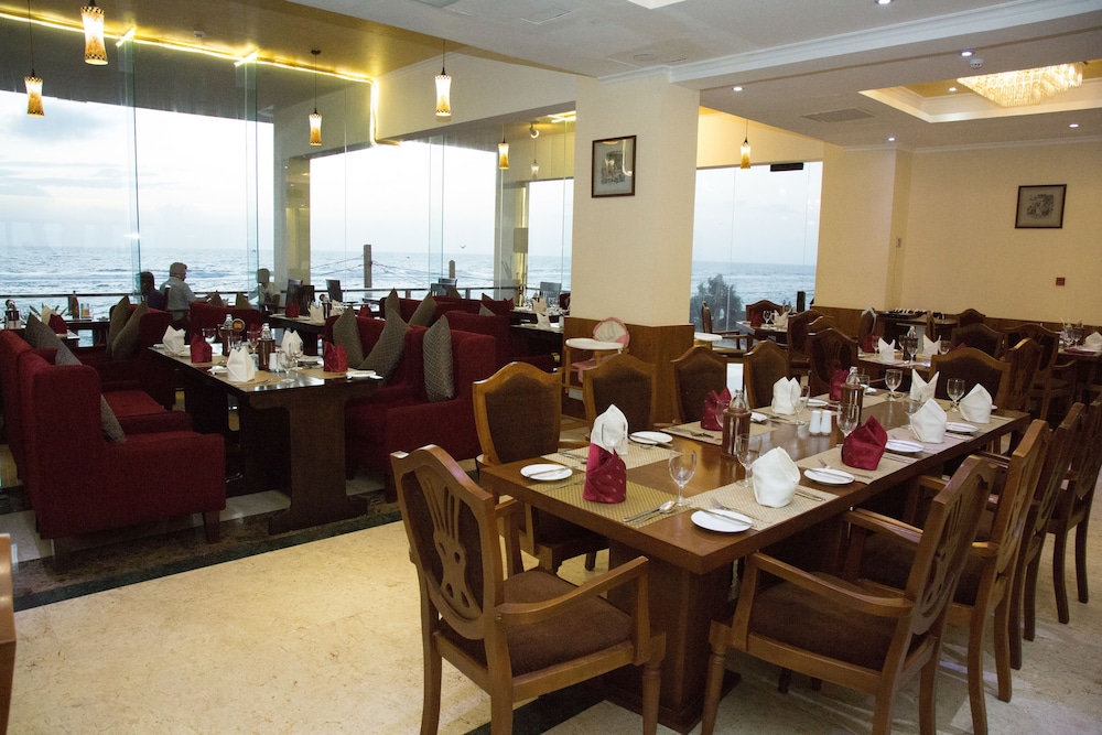 Mirage Colombo Hotel 69/81