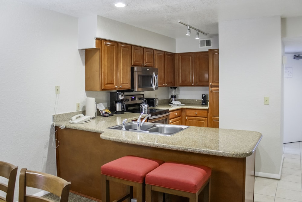 Hilton Vacation Club Polynesian Isles Kissimmee 40/47