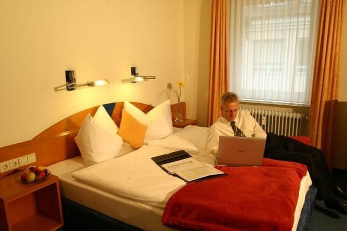 City Hotel Freiburg 5/11