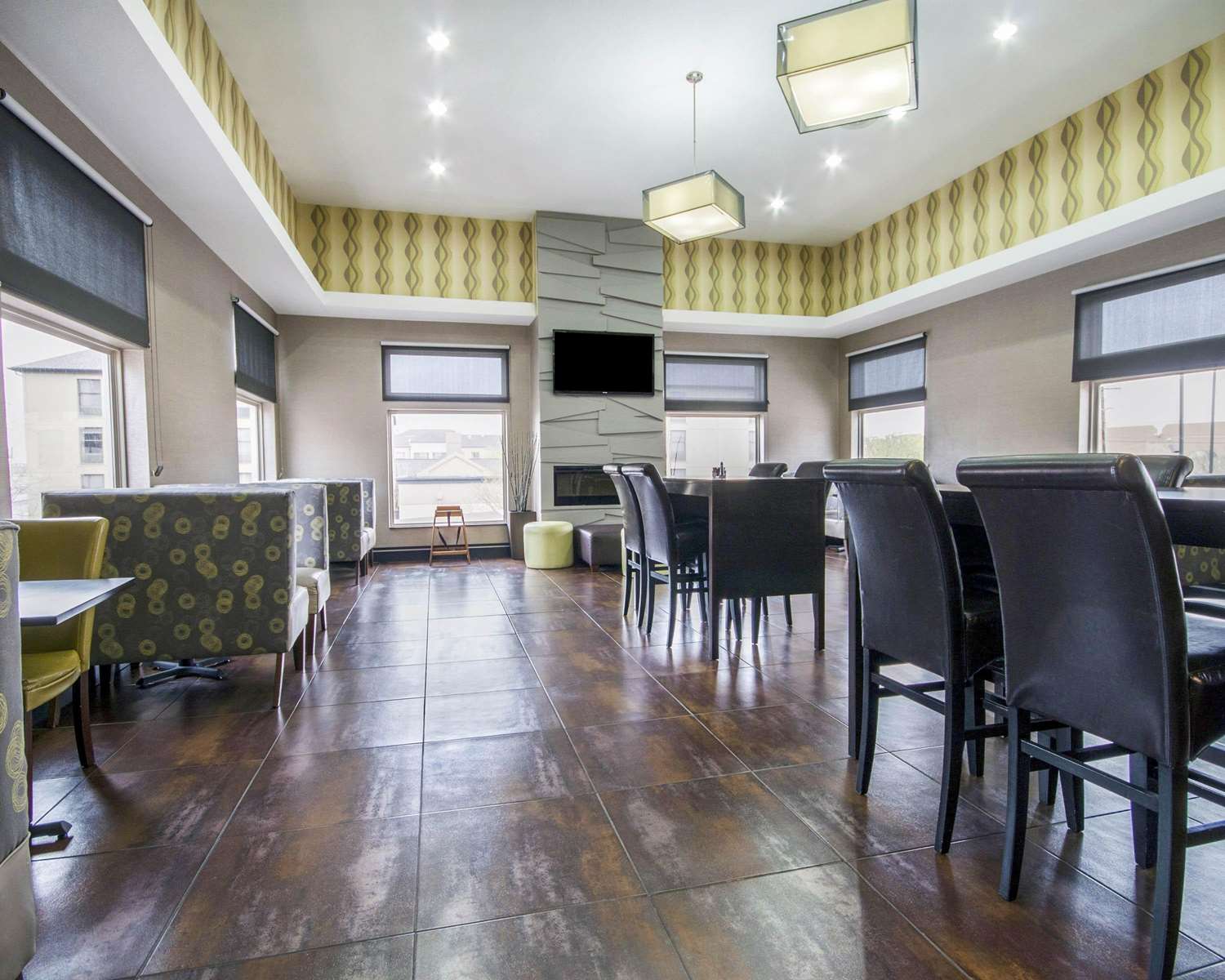 Comfort Inn & Suites El Paso I-10 Airport Area 35/45