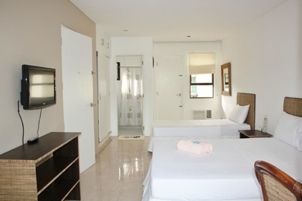 White Coral Hotel 14/28