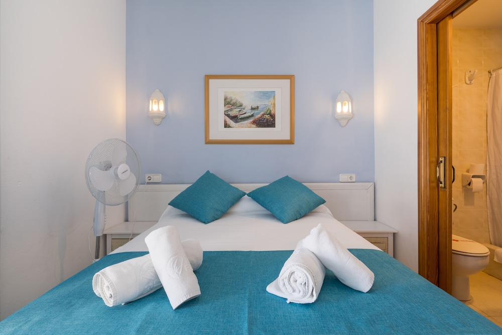 Hostal Ferrer 11/18