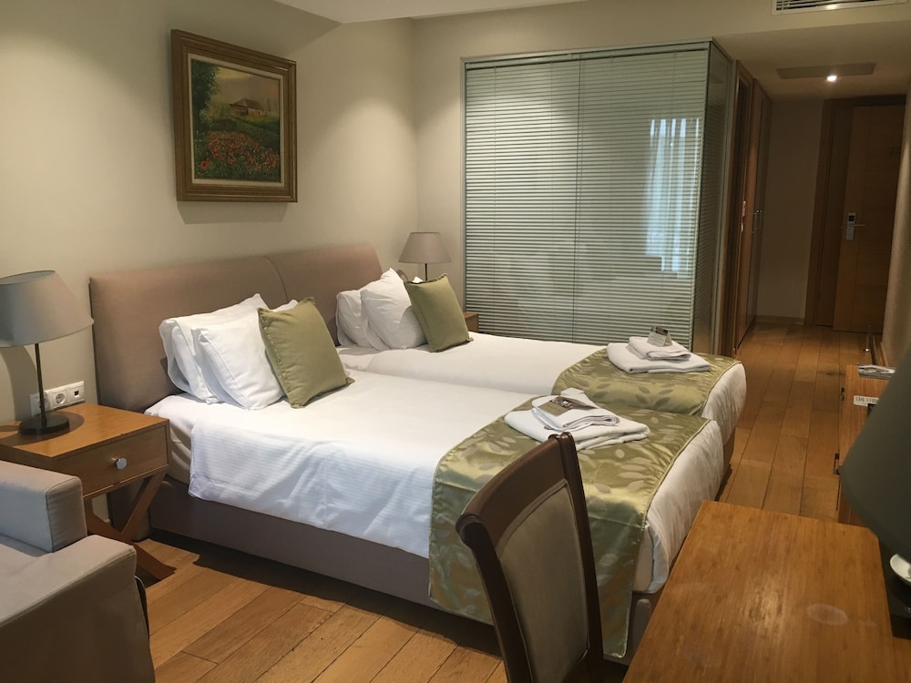 Wame Suite Hotel 41/85