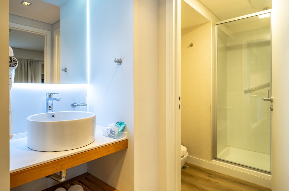 Cilene del Fuego Suites and Spa 58/60
