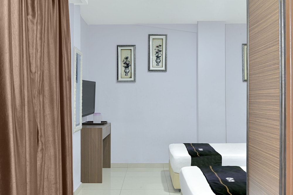 Hotel O Hotel Hamilas 46/60