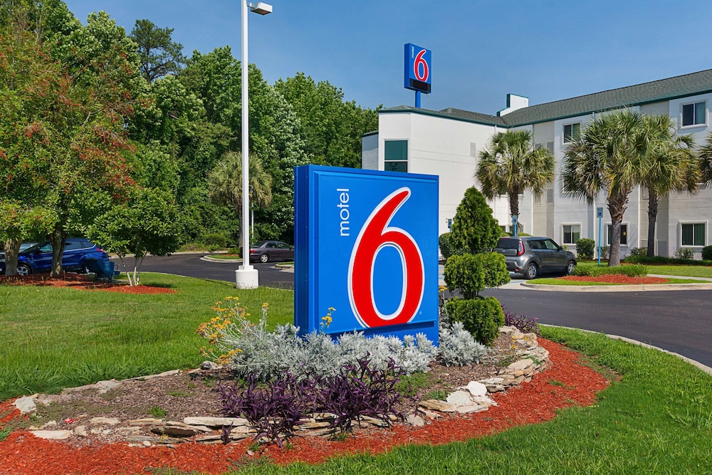 Motel6 Columbia, SC - Fort Jackson Area 41/47
