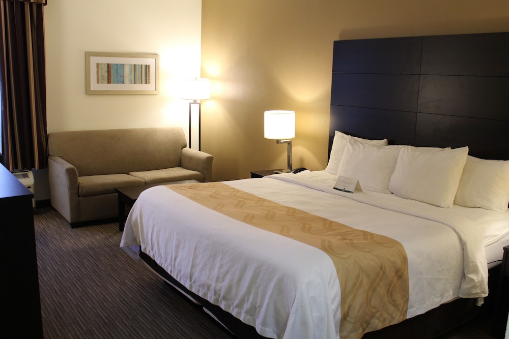 Quality Inn Suites Nj State Capital Area 8/32
