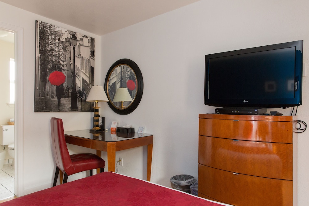 Alpine Inn And Suites 30/42