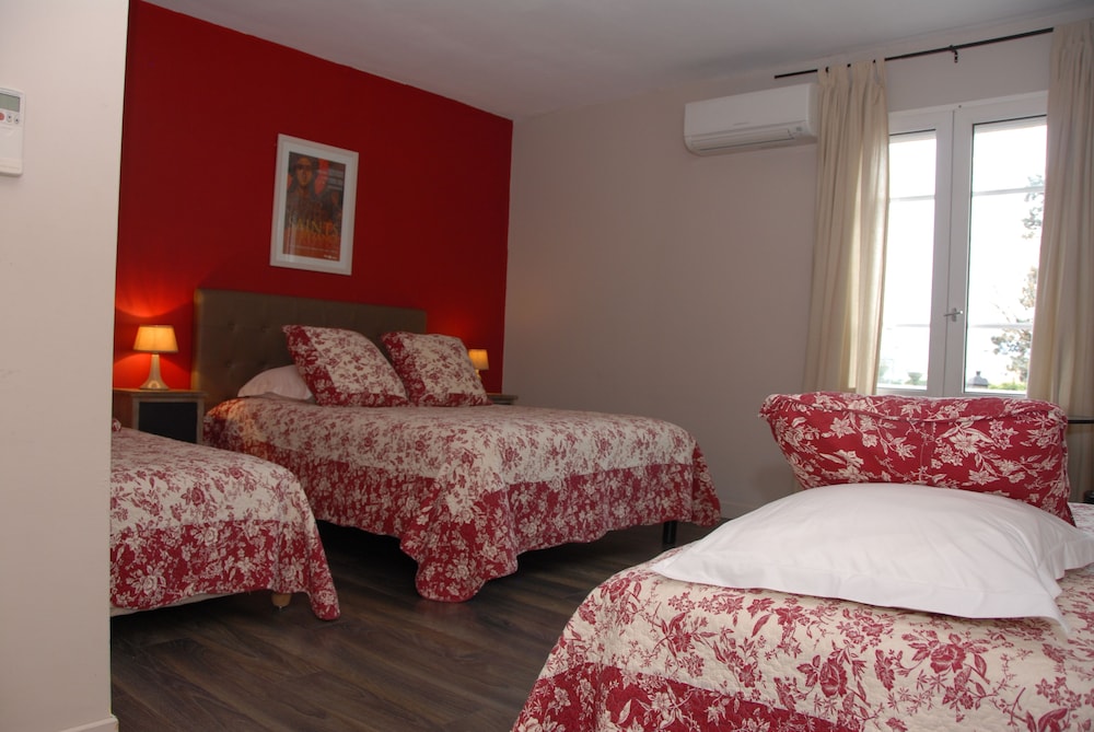 Hotel Ermitage 4/51