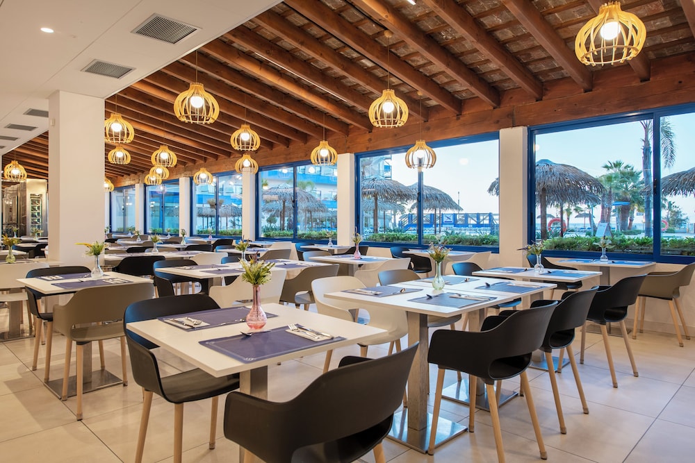 Hotel Tahiti Playa 122/137