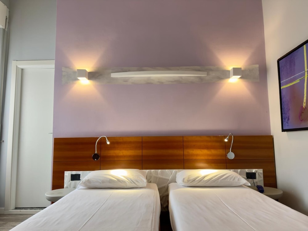 Hotel Europa 28/72