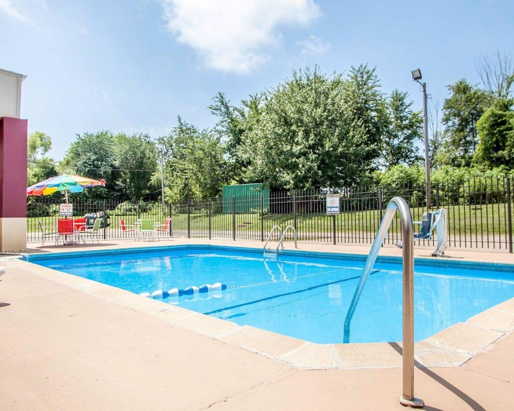 Econo Lodge Kearney - Liberty 19/31
