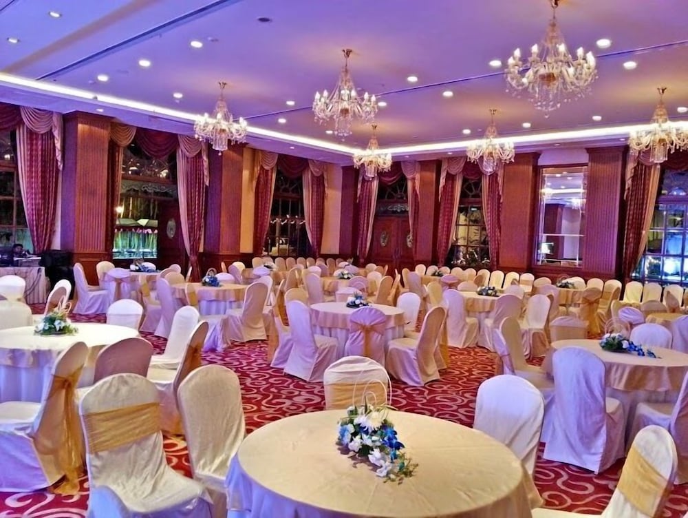 The Grand Magrath 53/62